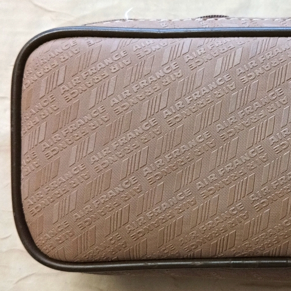 Air France Premier, Portfolio Style Bag Amenity Beige Men's Bag - Picture 3 of 13